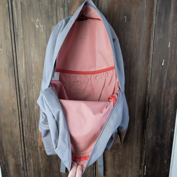 Herschel Supply Co Grey Backpack Brown Faux Leather Trim Classic School Bag - Picture 6 of 10